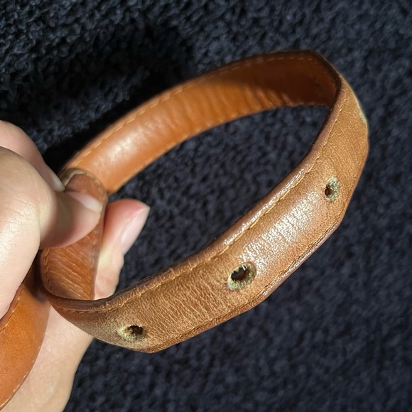 Coach Leather Belt. Made of cowhide and brass - Picture 14 of 16